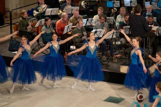 📸 @oksimak_photographer
🦢 @nordicballet
🎭 @yulialystbaek
🩰 @valeriyshvetsov
#nordicballet #nordicballetschool